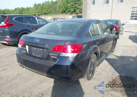 2011 Subaru Legacy 2.5I z USA, uszkodzony, nr VIN 4S3BMBA6XB3250150